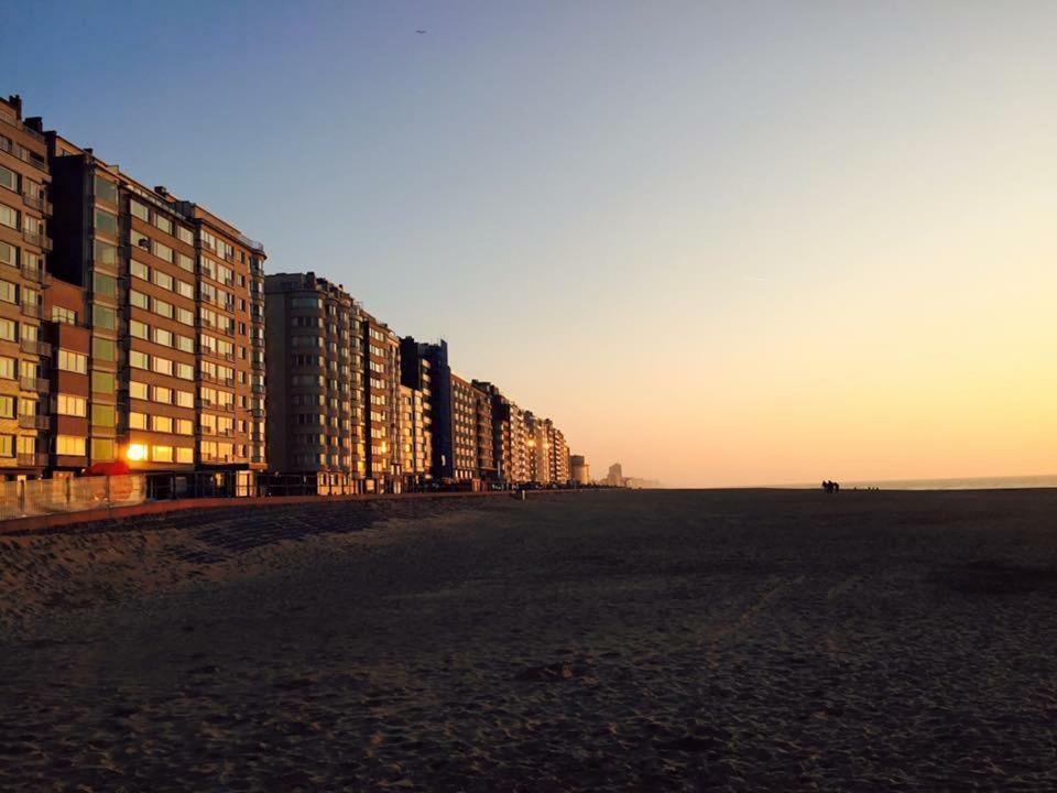 Appartement Met Prachtig Zicht Op Zee Остенде Экстерьер фото